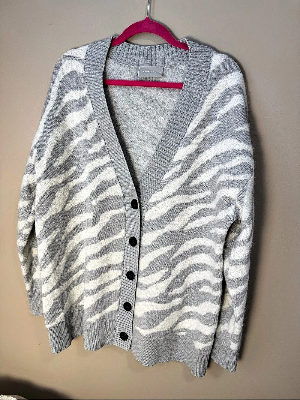 EVERLANE Women's Alpaca Wool Zebra Print Oversized Cardigan Grey Ivory XL